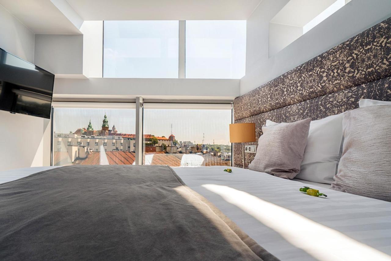 Luxury Panoramic Penthouse