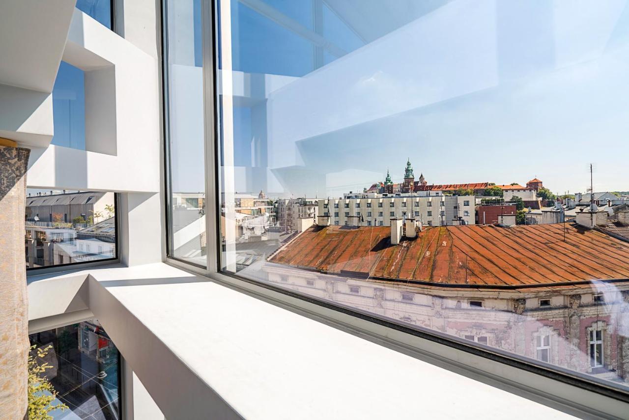Luxury Panoramic Penthouse