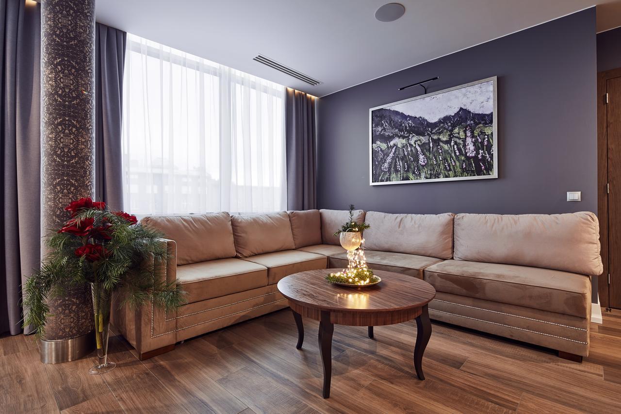 Luxury Panoramic Penthouse